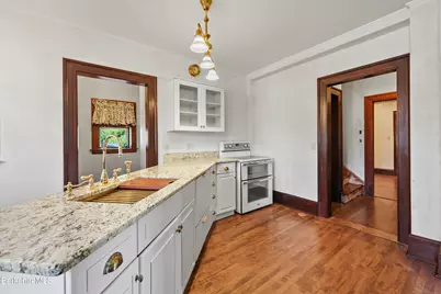 5 Crofut St, Pittsfield, MA 01201 - Photo 16