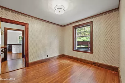 5 Crofut St, Pittsfield, MA 01201 - Photo 22