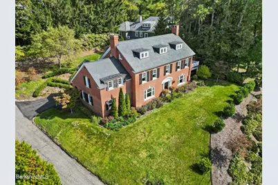 5 Crofut St, Pittsfield, MA 01201 - Photo 1