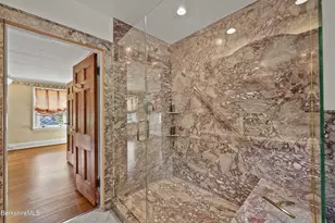 5 Crofut St, Pittsfield, MA 01201 - Photo 36