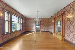 5 Crofut St, Pittsfield, MA 01201 - Photo 8