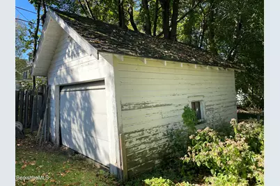 156 Elizabeth St, Pittsfield, MA 01201 - Photo 34