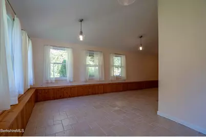 1600 Pleasant St, Lee, MA 01238 - Photo 20