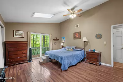 1592 County Rd, Sheffield, MA 01230 - Photo 16