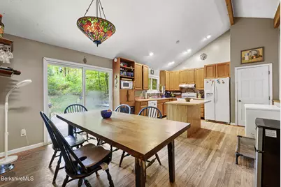 1592 County Rd, Sheffield, MA 01230 - Photo 10