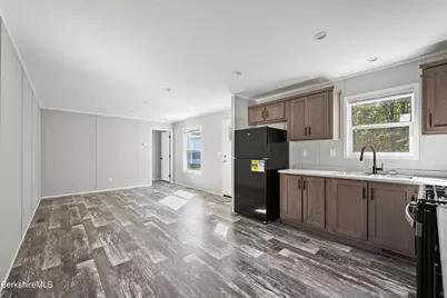 12 Aztec Dr, North Adams, MA 01247 - Photo 8