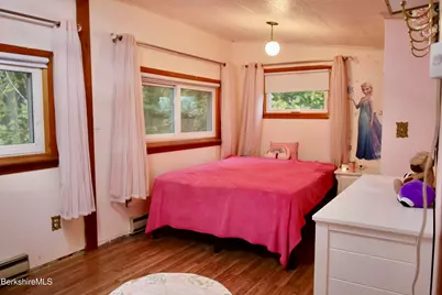 15 W Stockbridge Rd, Stockbridge, MA 01262 - Photo 12