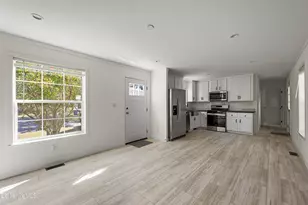 8 Apache Dr, North Adams, MA 01247 - Photo 4