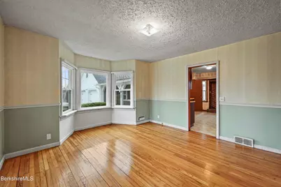 399 State Rd, Richmond, MA 01254 - Photo 16