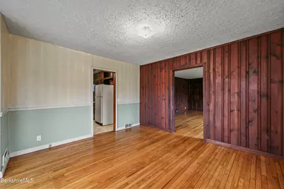 399 State Rd, Richmond, MA 01254 - Photo 18