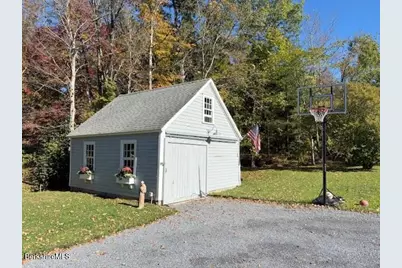 910 North Hoosac Rd, Williamstown, MA 01267 - Photo 4