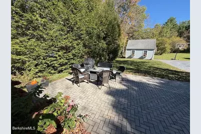 910 North Hoosac Rd, Williamstown, MA 01267 - Photo 12