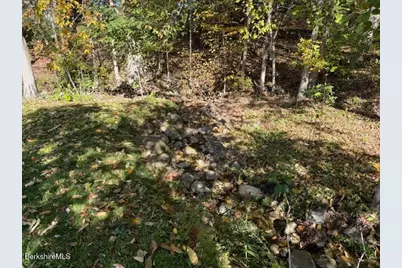 910 North Hoosac Rd, Williamstown, MA 01267 - Photo 18