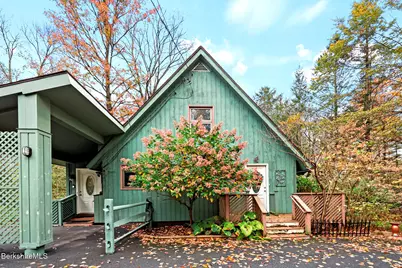 1178 Bancroft Rd, Becket, MA 01223 - Photo 2