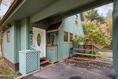 1178 Bancroft Rd, Becket, MA 01223 - Photo 4