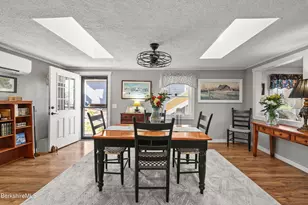 30 Cove Ln, Hinsdale, MA 01235 - Photo 8