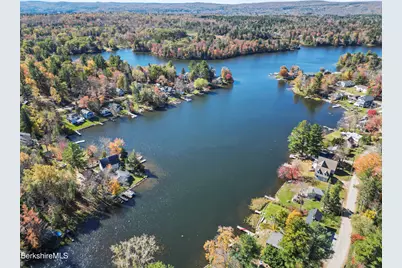 30 Cove Ln, Hinsdale, MA 01235 - Photo 40