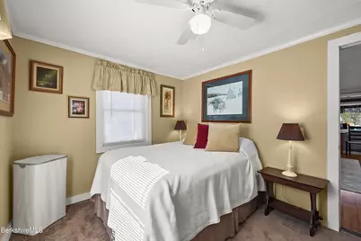 30 Cove Ln, Hinsdale, MA 01235 - Photo 24