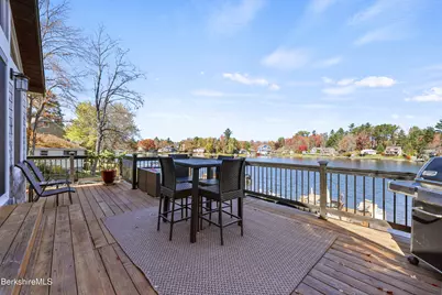 30 Cove Ln, Hinsdale, MA 01235 - Photo 28