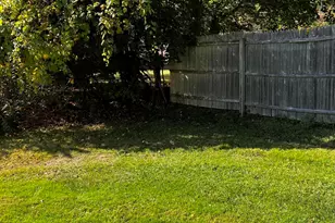 36 Beacon Ave, Pittsfield, MA 01201 - Photo 14