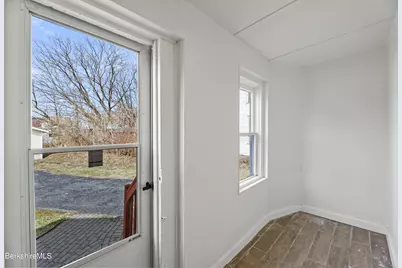 17 Phelps Ave, North Adams, MA 01247 - Photo 28