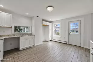 17 Phelps Ave, North Adams, MA 01247 - Photo 12