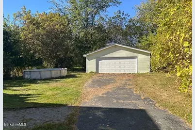 17 Phelps Ave, North Adams, MA 01247 - Photo 8