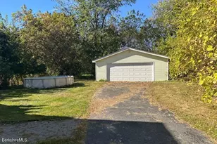 17 Phelps Ave, North Adams, MA 01247 - Photo 8