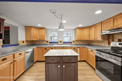 2801 State Rd, Richmond, MA 01254 - Photo 14