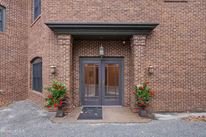 46 Housatonic St #2B, Lenox, MA 01240 - Photo 2