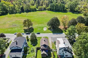 7 Park St, Stockbridge, MA 01262 - Photo 32