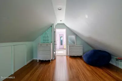 230 Middle Rd, Austerlitz, NY 12017 - Photo 34