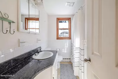 230 Middle Rd, Austerlitz, NY 12017 - Photo 30