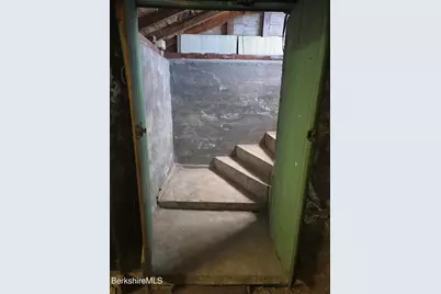 1 Godek St, Adams, MA 01220 - Photo 42