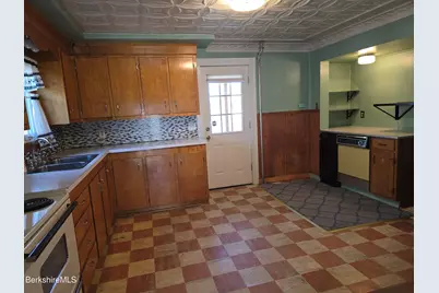 1 Godek St, Adams, MA 01220 - Photo 14