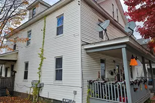 61 Seymour St, Pittsfield, MA 01201 - Photo 4