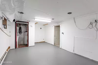 68 Howe Rd, Pittsfield, MA 01201 - Photo 38