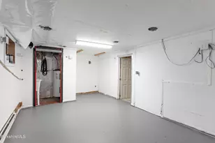 68 Howe Rd, Pittsfield, MA 01201 - Photo 38