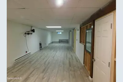 68 Howe Rd, Pittsfield, MA 01201 - Photo 26