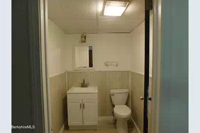 68 Howe Rd, Pittsfield, MA 01201 - Photo 30