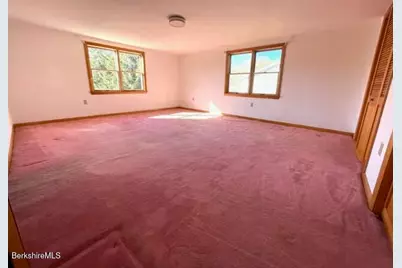 41 Highland Ave, Pittsfield, MA 01201 - Photo 14