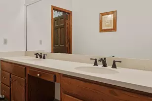 5 Victoria Ln, Lanesborough, MA 01237 - Photo 30