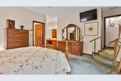 5 Victoria Ln, Lanesborough, MA 01237 - Photo 26