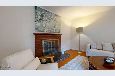 612 East New Lenox Rd, Pittsfield, MA 01201 - Photo 16