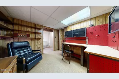 612 East New Lenox Rd, Pittsfield, MA 01201 - Photo 40