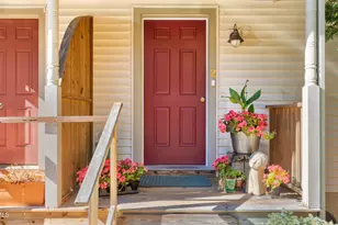 2 W Rose Ct, Great Barrington, MA 01230 - Photo 2