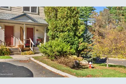 2 W Rose Ct, Great Barrington, MA 01230 - Photo 26