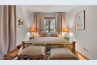 2 W Rose Ct, Great Barrington, MA 01230 - Photo 14