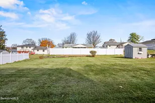 82 Quirico Dr, Pittsfield, MA 01201 - Photo 26