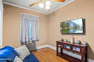 145 Bartlett Ave, Pittsfield, MA 01201 - Photo 10